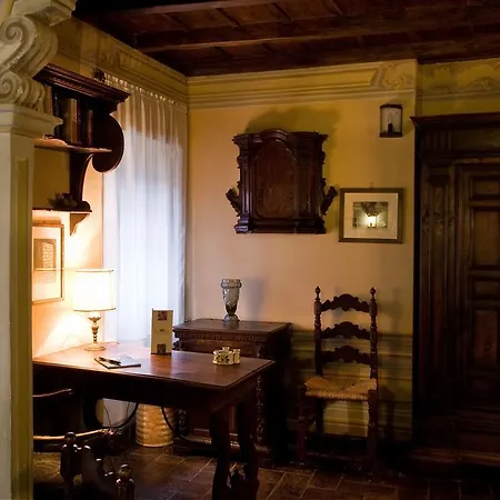 Residenza D'epoca Eremo Delle Grazie モンテルーコ