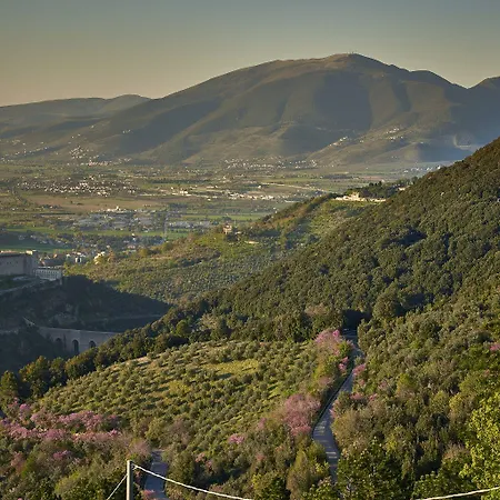 ホテル Residenza D'epoca Eremo Delle Grazie モンテルーコ